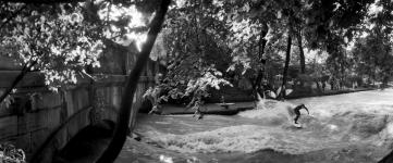 Panoramic shots tof the Eisbach's wave (1)